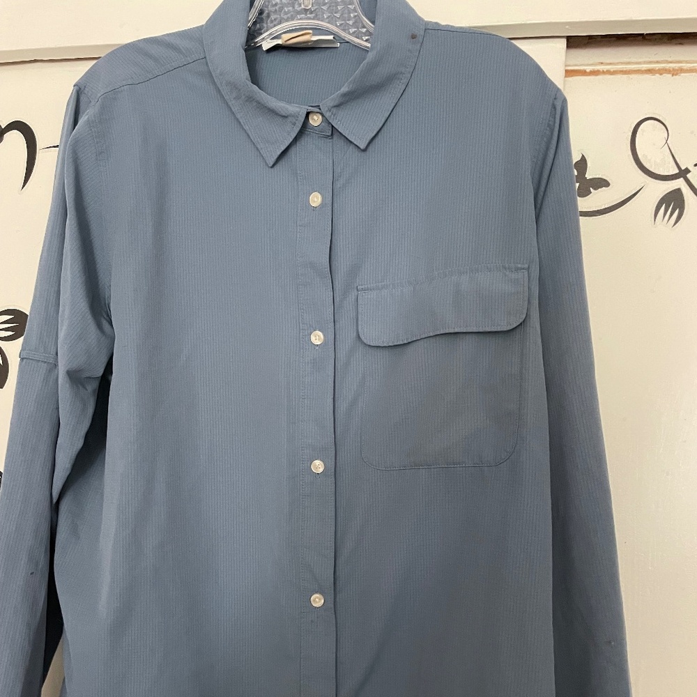 PRICE DROP! Ex Officio Long Sleeve Women's Button Down Shirt